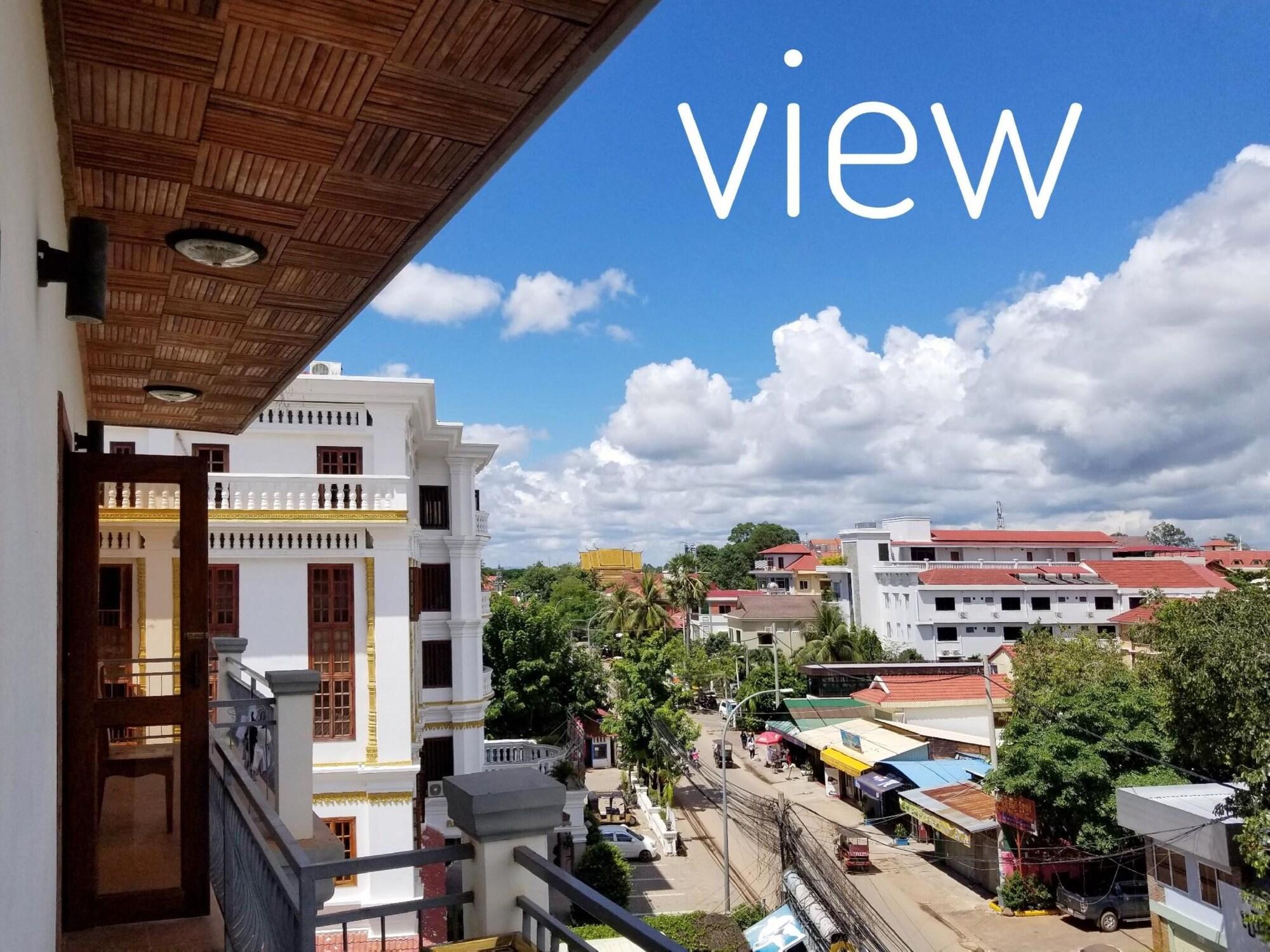Banyan Leaf Hotel เสียมราฐ ภายนอก รูปภาพ